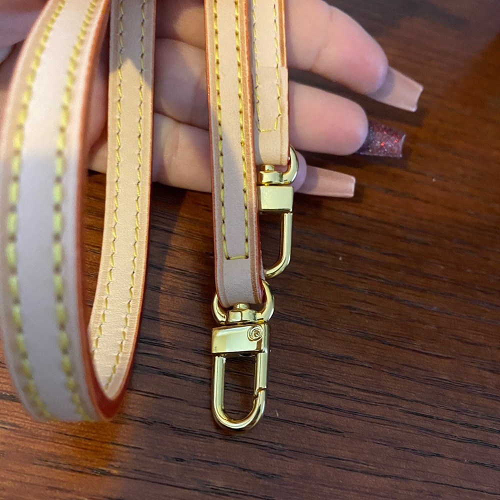 Vachetta Replacement Strap - RESTOCKED - Picture 3 of 7